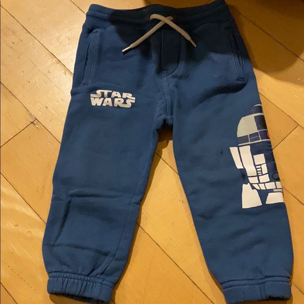 Gap x Starwars pants